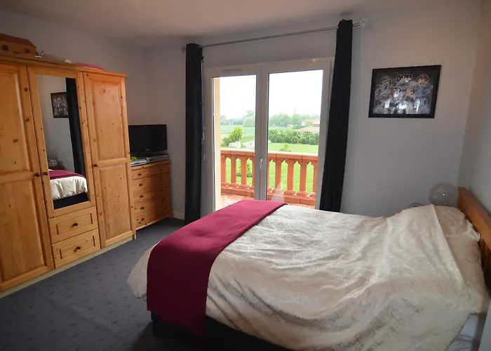 La Batterie Bed & Breakfast Lagarde-Hachan