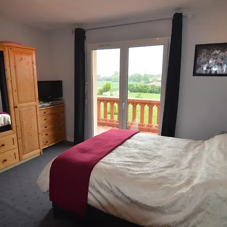La Batterie Bed and breakfast Lagarde-Hachan