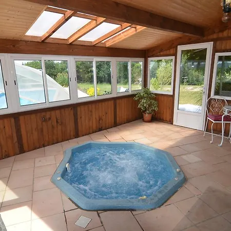 La Batterie Frühstückspension Lagarde-Hachan